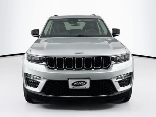 2022 Jeep Grand Cherokee 4xe Base