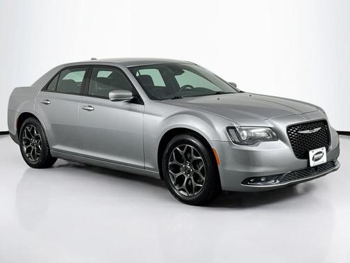 2018 Chrysler 300 S