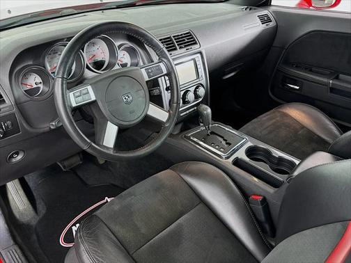 2009 Dodge Challenger SRT8