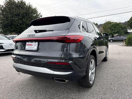 2025 Audi Q5 Premium Plus TFSI quattro S tronic