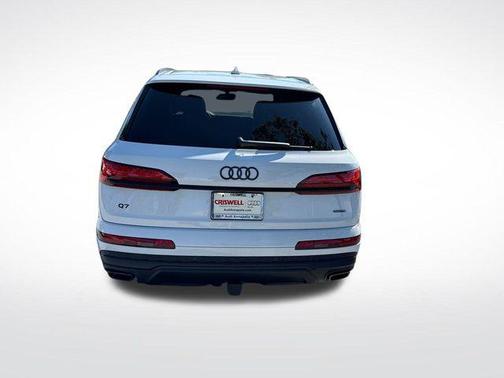 2025 Audi Q7 55 Premium Plus