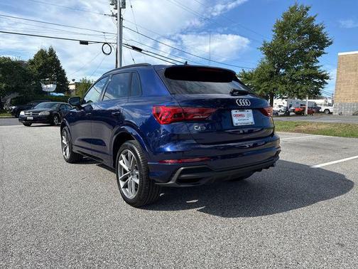 2025 Audi Q3 Premium 45 TFSI S line quattro Tiptronic
