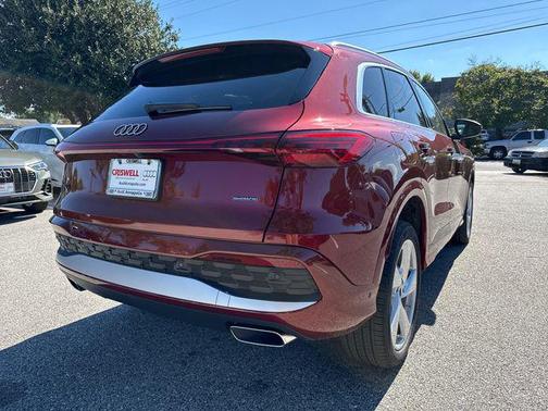 2025 Audi Q5 Premium Plus TFSI quattro S tronic