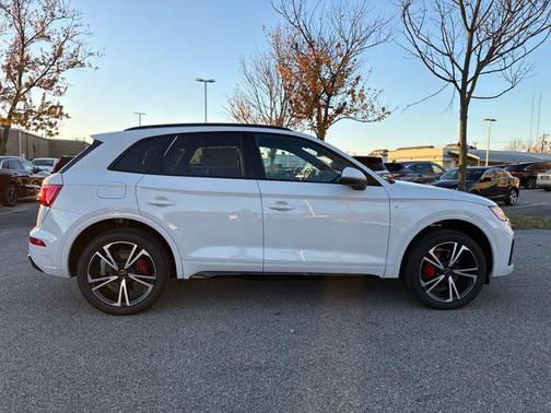 2025 Audi Q5 45 S line Premium Plus
