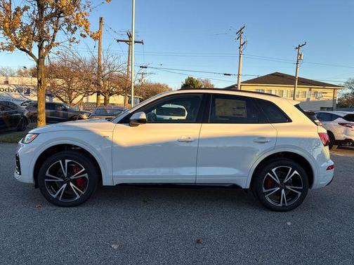 2025 Audi Q5 45 S line Premium Plus