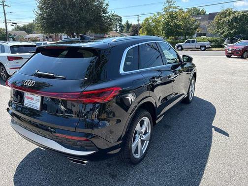 2025 Audi Q5 Premium Plus TFSI quattro S tronic