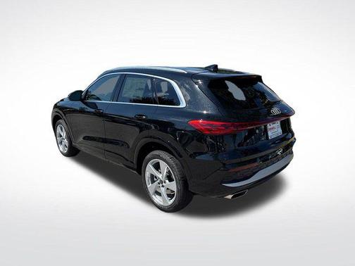 2025 Audi Q5 Premium Plus TFSI quattro S tronic