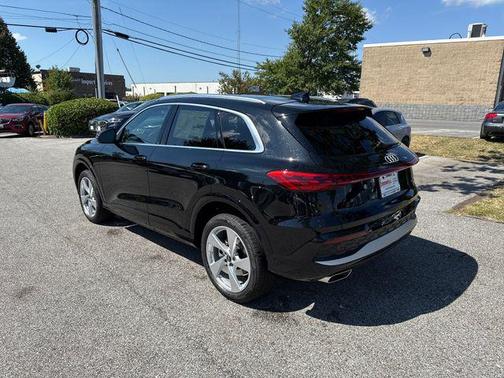 2025 Audi Q5 Premium Plus TFSI quattro S tronic