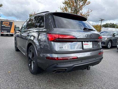 2026 Audi Q7 55 Premium Plus