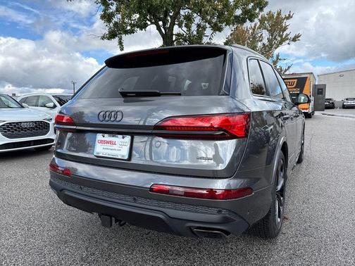 2026 Audi Q7 55 Premium Plus