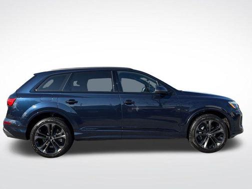 2026 Audi Q7 55 Premium Plus