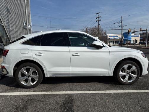 2021 Audi Q5 45 Premium Plus