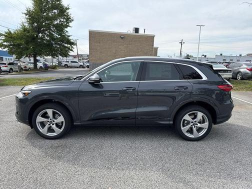 2025 Audi Q5 Premium Plus TFSI quattro S tronic