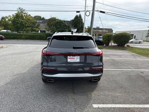 2025 Audi Q5 Premium Plus TFSI quattro S tronic