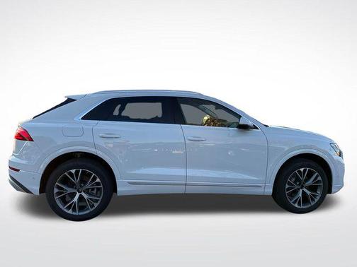2026 Audi Q8 55 Premium Plus