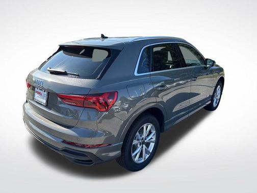 2025 Audi Q3 45 S line Premium Plus