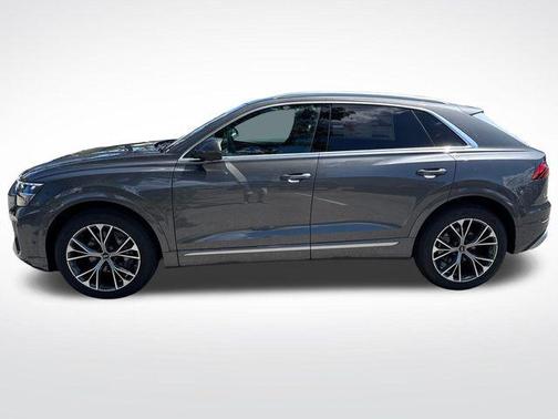 2025 Audi Q8 55 Premium Plus