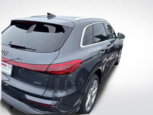 2025 Audi Q5 Premium Plus TFSI quattro S tronic