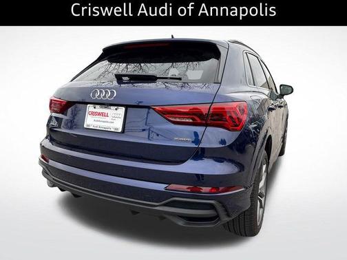 2025 Audi Q3 Premium 45 TFSI S line quattro Tiptronic