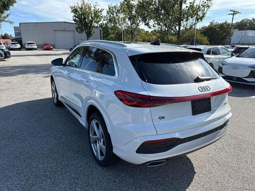 2025 Audi Q5 Premium Plus TFSI quattro S tronic