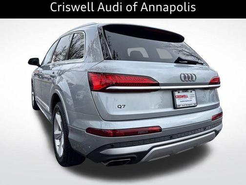 2025 Audi Q7 55 Premium