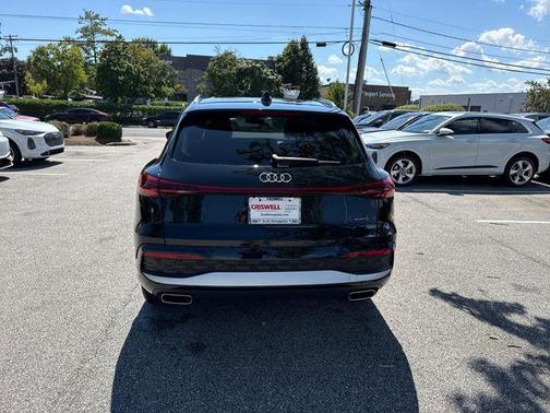 2025 Audi Q5 Premium TFSI quattro S tronic