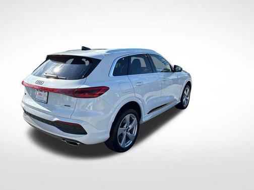 2025 Audi Q5 Premium Plus TFSI quattro S tronic