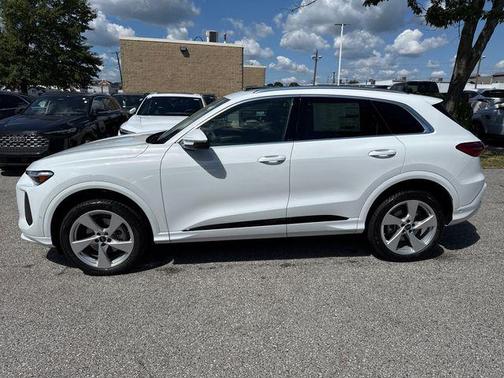 2025 Audi Q5 Premium Plus TFSI quattro S tronic