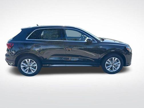 2025 Audi Q3 45 S line Premium Plus