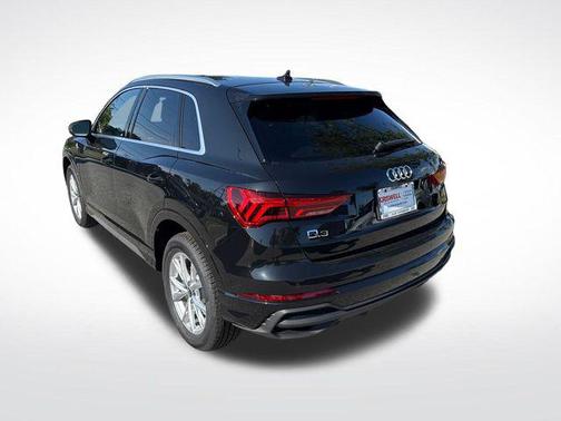 2025 Audi Q3 45 S line Premium Plus