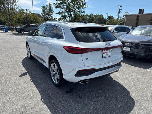 2025 Audi Q5 Premium Plus TFSI quattro S tronic