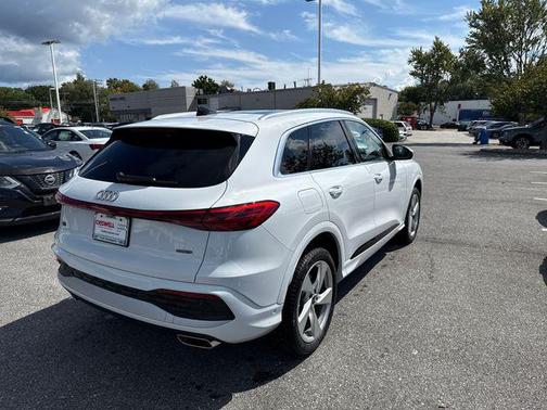 2025 Audi Q5 Premium Plus TFSI quattro S tronic