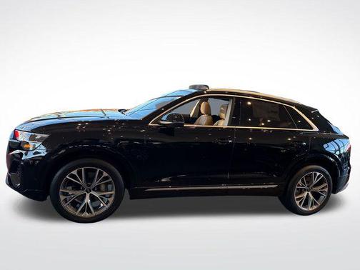 2025 Audi Q8 55 Premium Plus