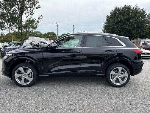 2025 Audi Q5 Prestige TFSI quattro S tronic