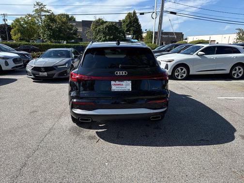 2025 Audi Q5 Premium Plus TFSI quattro S tronic