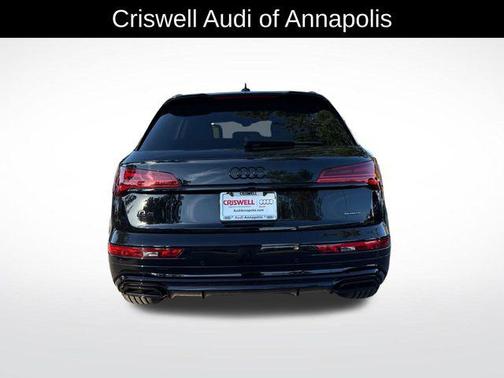 Mythos Black Metallic 2025 Audi Q5 45 S line Premium Plus