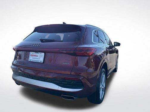 2025 Audi Q5 Premium Plus TFSI quattro S tronic