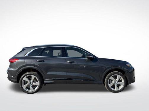 2025 Audi Q5 Premium Plus TFSI quattro S tronic