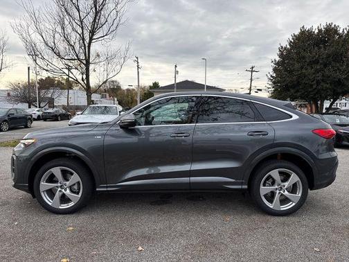 2025 Audi Q5 Premium Plus TFSI quattro S tronic