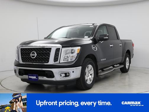 2017 Nissan Titan SV