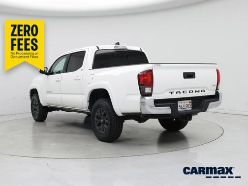 White 2023 Toyota Tacoma SR5