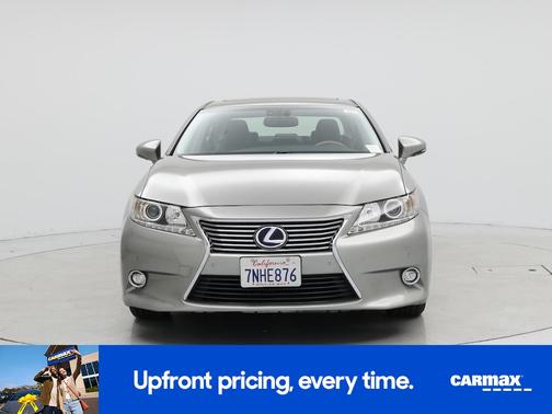 2015 Lexus ES 300h 