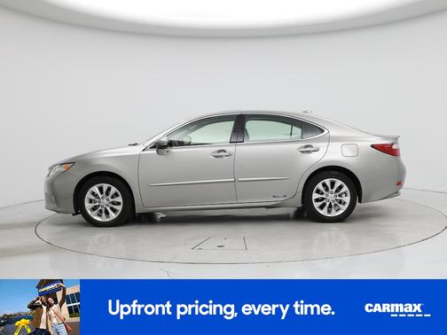 2015 Lexus ES 300h 