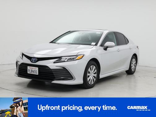 2024 Toyota Camry Hybrid LE