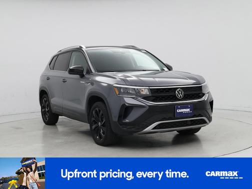 Gray 2024 Volkswagen Taos SE