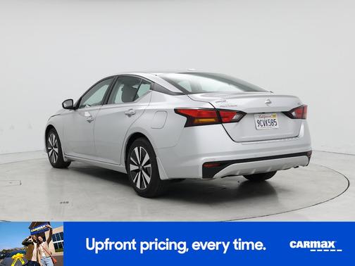 2022 Nissan Altima SV