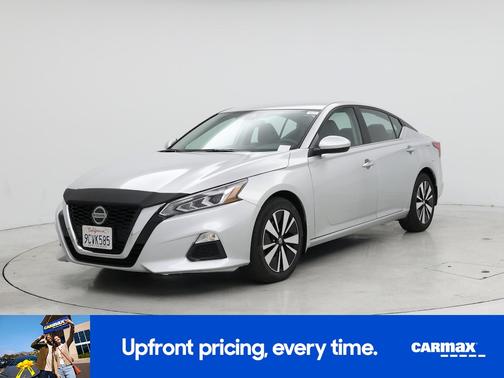 2022 Nissan Altima SV