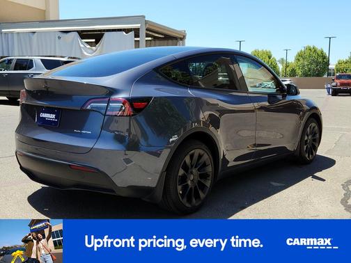 Gray 2023 Tesla Model Y Long Range
