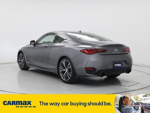 2017 INFINITI Q60 Premium