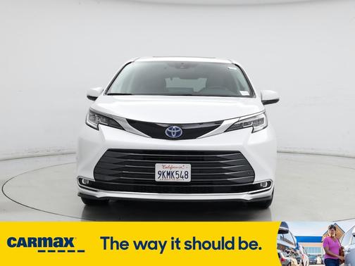 2024 Toyota Sienna Limited